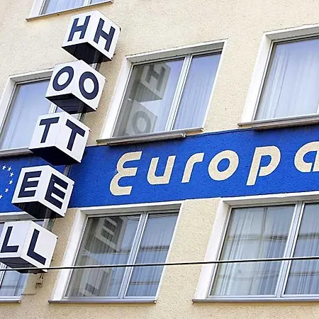 Отель Europa 3*